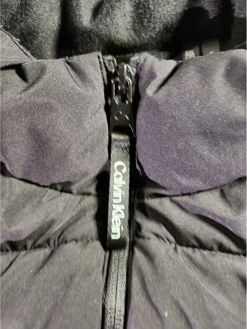 Calvin Klein Men's Black Puffer Vest XXL Zip Insulated Water Resistant 102